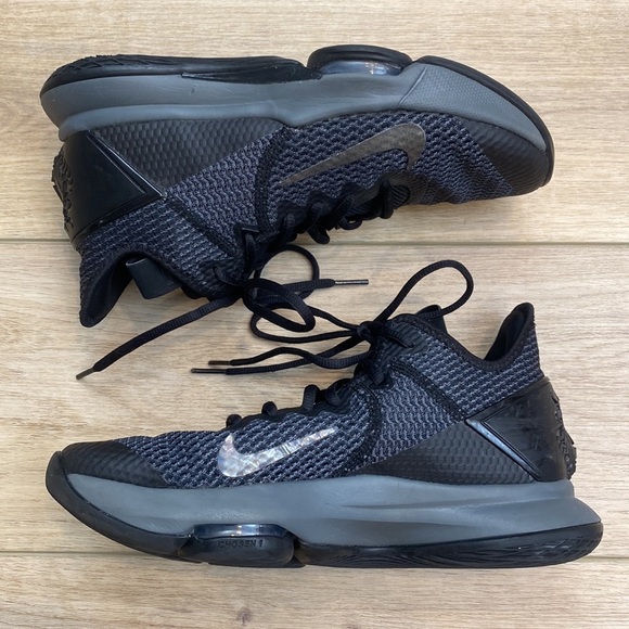 Nike LeBron | Witness 4 |‎ Sneakers - Picture 3 of 16